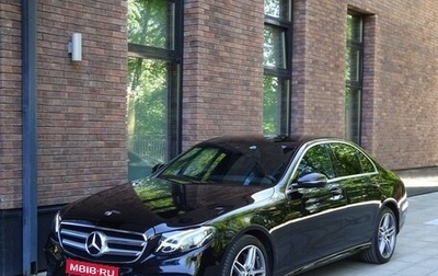 Mercedes-Benz E-Класс, 2020 год, 4 900 000 рублей, 1 фотография