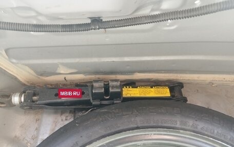 Toyota Vitz, 2002 год, 345 000 рублей, 7 фотография
