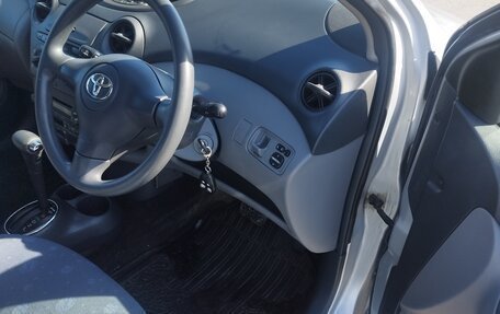Toyota Vitz, 2002 год, 345 000 рублей, 19 фотография