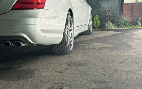 Mercedes-Benz S-Класс, 2008 год, 1 700 000 рублей, 4 фотография