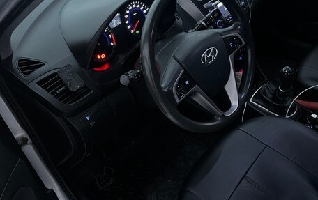 Hyundai Solaris II рестайлинг, 2014 год, 799 999 рублей, 9 фотография