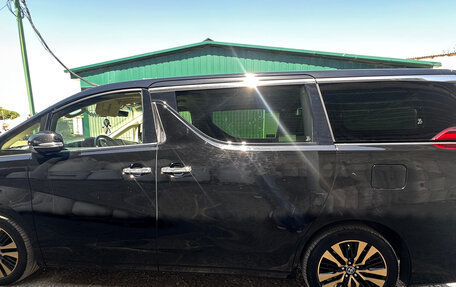 Toyota Alphard III, 2021 год, 9 900 000 рублей, 3 фотография
