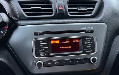 KIA Rio III рестайлинг, 2015 год, 1 015 000 рублей, 17 фотография