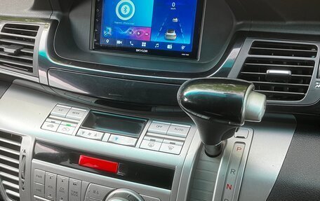 Honda Edix, 2005 год, 800 000 рублей, 4 фотография