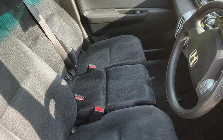Honda Edix, 2005 год, 800 000 рублей, 3 фотография