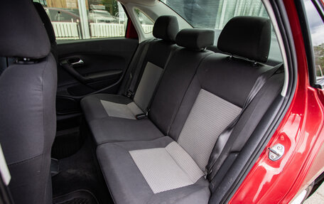 Volkswagen Polo VI (EU Market), 2012 год, 650 000 рублей, 10 фотография