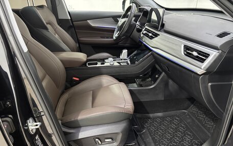 Chery Tiggo 8 Pro, 2022 год, 1 990 000 рублей, 13 фотография