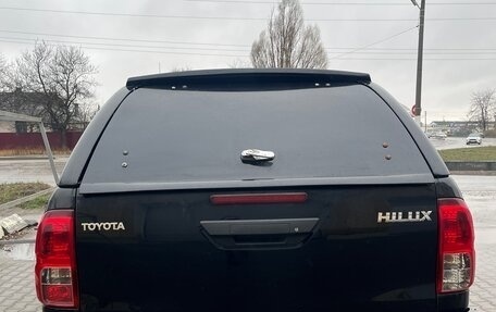 Toyota Hilux VIII, 2020 год, 3 000 000 рублей, 5 фотография