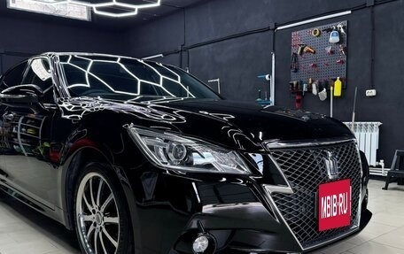 Toyota Crown, 2014 год, 2 600 000 рублей, 3 фотография