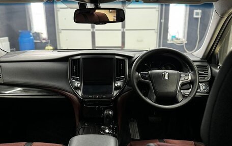 Toyota Crown, 2014 год, 2 600 000 рублей, 6 фотография