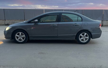 Honda Civic VIII, 2010 год, 650 000 рублей, 3 фотография