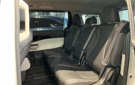 KIA Carnival, 2025 год, 6 900 000 рублей, 7 фотография