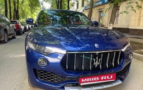 Maserati Levante I, 2018 год, 4 200 000 рублей, 5 фотография