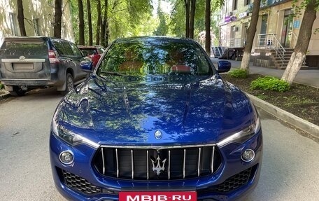 Maserati Levante I, 2018 год, 4 200 000 рублей, 3 фотография