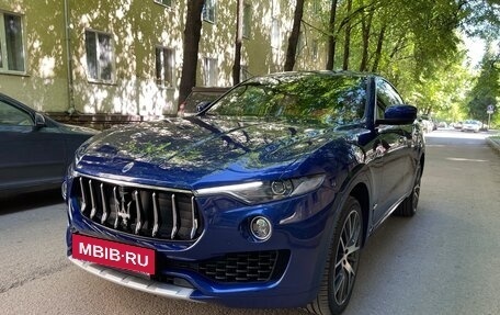 Maserati Levante I, 2018 год, 4 200 000 рублей, 2 фотография