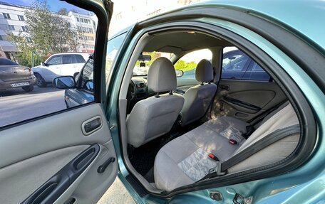 Nissan Almera, 2002 год, 175 000 рублей, 10 фотография