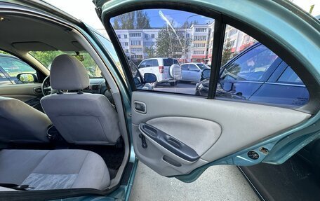 Nissan Almera, 2002 год, 175 000 рублей, 11 фотография
