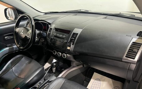 Mitsubishi Outlander III рестайлинг 3, 2008 год, 1 150 000 рублей, 13 фотография