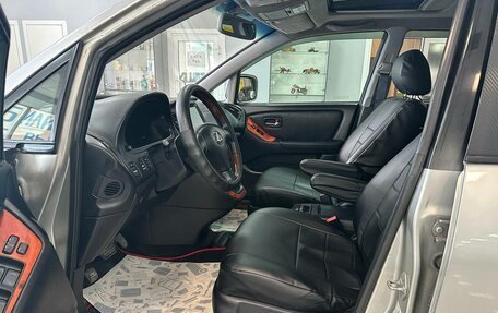 Lexus RX IV рестайлинг, 2001 год, 749 000 рублей, 15 фотография