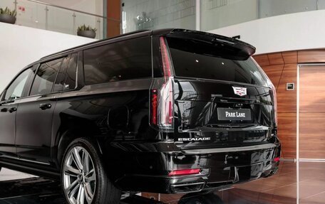 Cadillac Escalade V, 2025 год, 24 490 000 рублей, 9 фотография