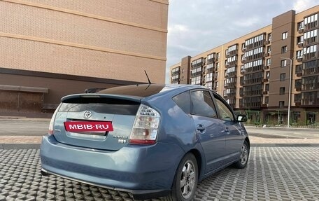 Toyota Prius, 2008 год, 830 000 рублей, 3 фотография