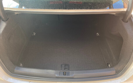 Audi A4, 2011 год, 1 350 000 рублей, 17 фотография
