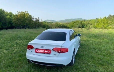 Audi A4, 2011 год, 1 350 000 рублей, 6 фотография