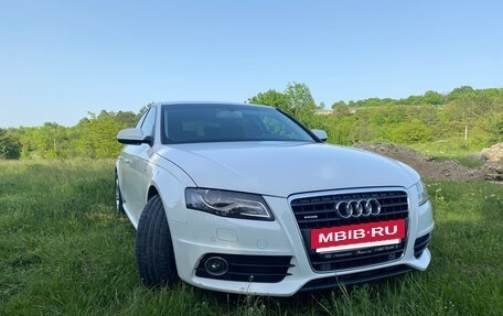 Audi A4, 2011 год, 1 350 000 рублей, 4 фотография