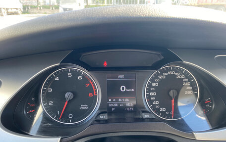 Audi A4, 2011 год, 1 350 000 рублей, 36 фотография