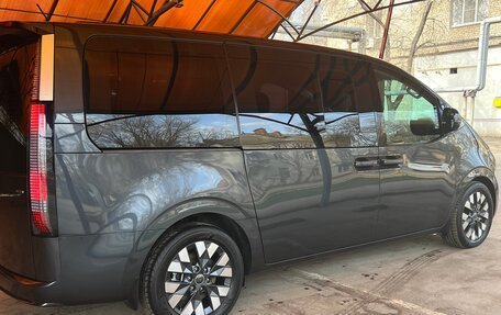 Hyundai Staria, 2021 год, 4 690 000 рублей, 7 фотография