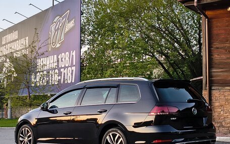 Volkswagen Golf VII, 2019 год, 1 935 000 рублей, 2 фотография