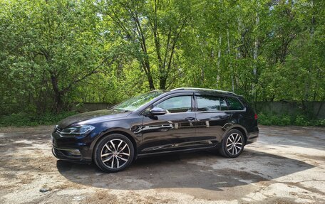 Volkswagen Golf VII, 2019 год, 1 935 000 рублей, 11 фотография