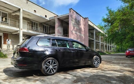 Volkswagen Golf VII, 2019 год, 1 935 000 рублей, 4 фотография