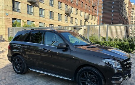 Mercedes-Benz GLE, 2016 год, 3 000 000 рублей, 2 фотография