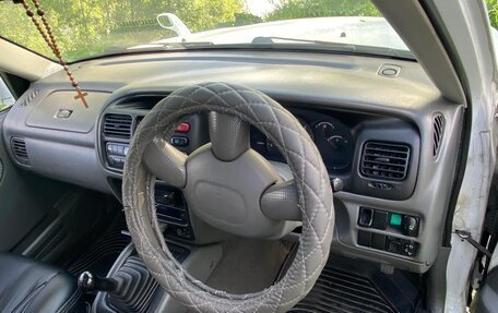 Suzuki Escudo III, 1997 год, 330 000 рублей, 8 фотография