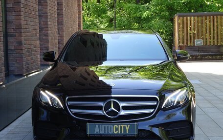 Mercedes-Benz E-Класс, 2020 год, 4 900 000 рублей, 17 фотография