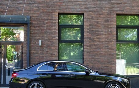 Mercedes-Benz E-Класс, 2020 год, 4 900 000 рублей, 14 фотография