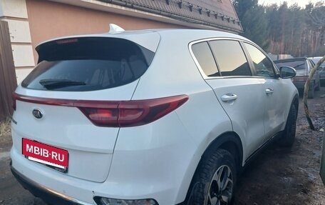 KIA Sportage IV рестайлинг, 2020 год, 1 950 000 рублей, 4 фотография