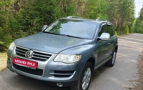 Volkswagen Touareg III, 2007 год, 1 500 000 рублей, 3 фотография