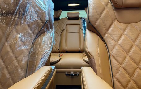 Mercedes-Benz Vito, 2024 год, 9 500 000 рублей, 12 фотография