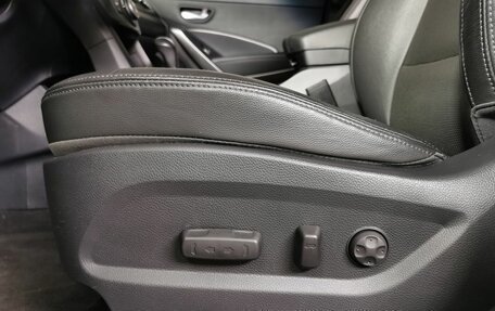 Hyundai Santa Fe III рестайлинг, 2018 год, 2 095 000 рублей, 21 фотография