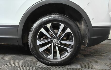 Volkswagen Tiguan II, 2019 год, 2 025 000 рублей, 18 фотография
