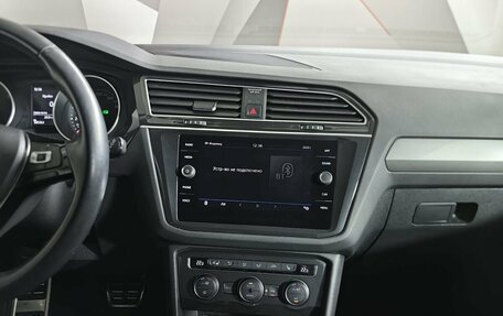 Volkswagen Tiguan II, 2019 год, 2 025 000 рублей, 11 фотография