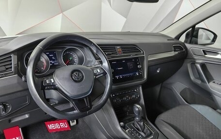 Volkswagen Tiguan II, 2019 год, 2 025 000 рублей, 14 фотография