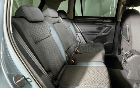 Volkswagen Tiguan II, 2019 год, 2 125 000 рублей, 14 фотография