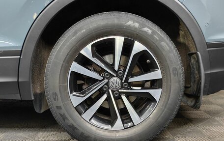 Volkswagen Tiguan II, 2019 год, 2 125 000 рублей, 19 фотография