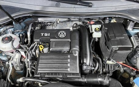 Volkswagen Tiguan II, 2019 год, 2 125 000 рублей, 20 фотография