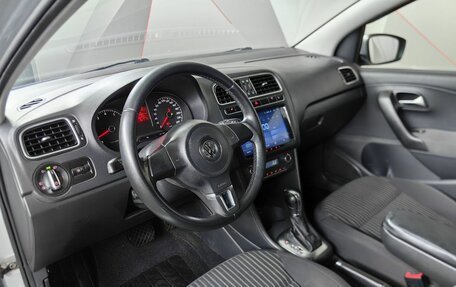 Volkswagen Polo VI (EU Market), 2013 год, 589 000 рублей, 11 фотография