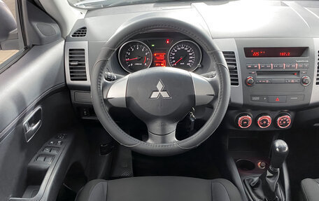 Mitsubishi Outlander III рестайлинг 3, 2011 год, 1 145 000 рублей, 16 фотография