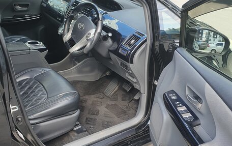 Toyota Prius Alpha I (ZVW40/41), 2014 год, 1 350 000 рублей, 17 фотография
